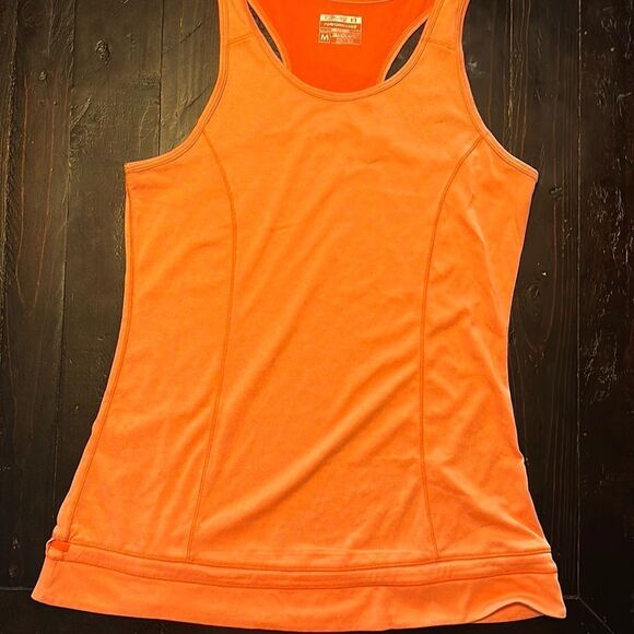 GUC-LAYER 8 TANK - Picture 3 of 8